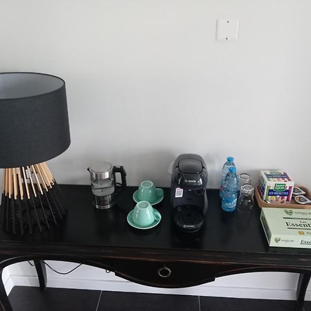 エスカル Les Balcons Du Cap Bed & Breakfast エクステリア 写真